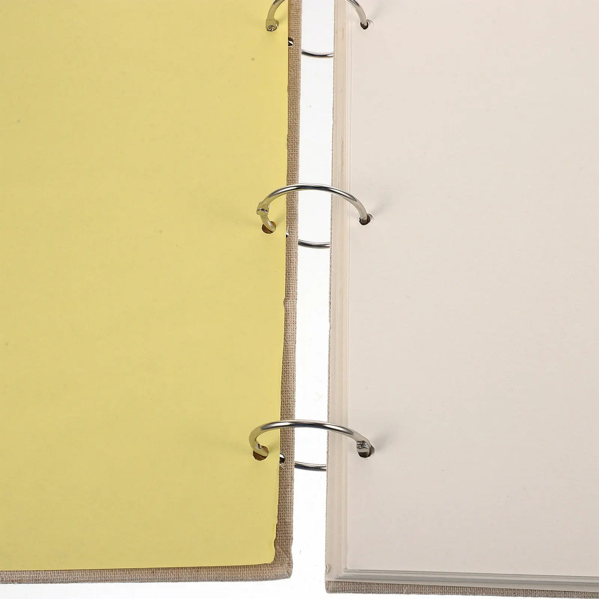 Hardcover-Skizzenbuch mit losen Blättern